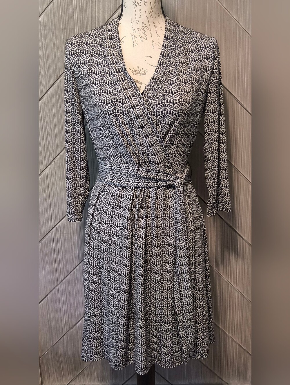 Liz Claiborne S Black White Geometric Print Faux Wrap Tie Waist Dress